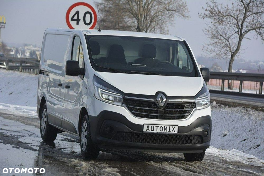 Renault Trafic - 14