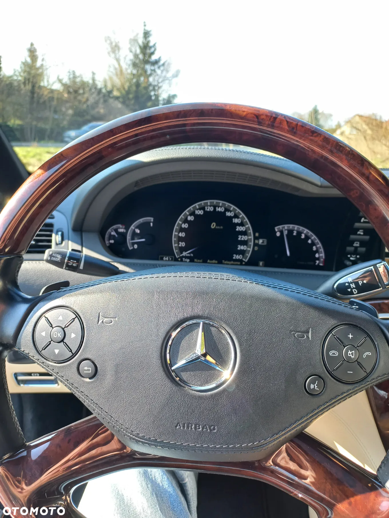 Mercedes-Benz CL - 11