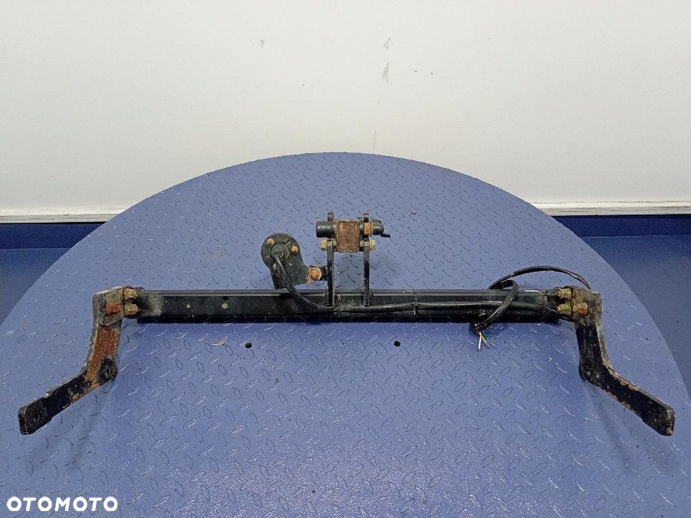 DACIA DUSTER I LIFT 13- HAK HOLOWNICZY DO PRZYCZEPY - 10