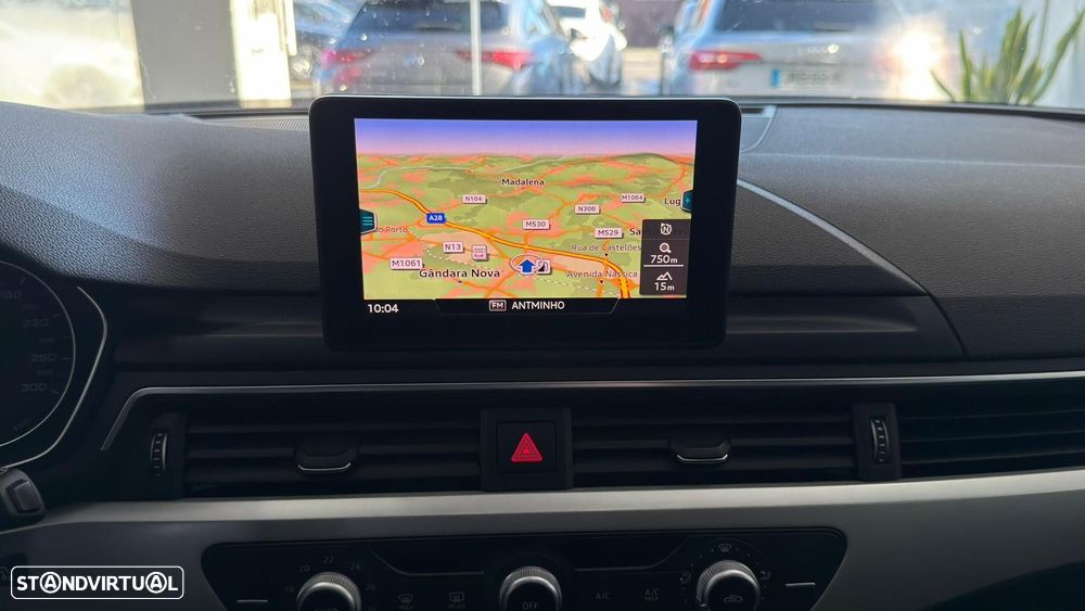 Audi A4 Avant 2.0 TDI Advance S tronic - 9