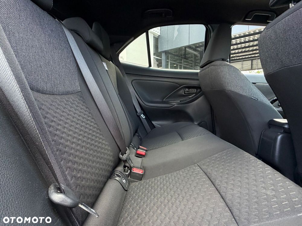 Toyota Yaris Cross Hybrid 1.5 Style - 27