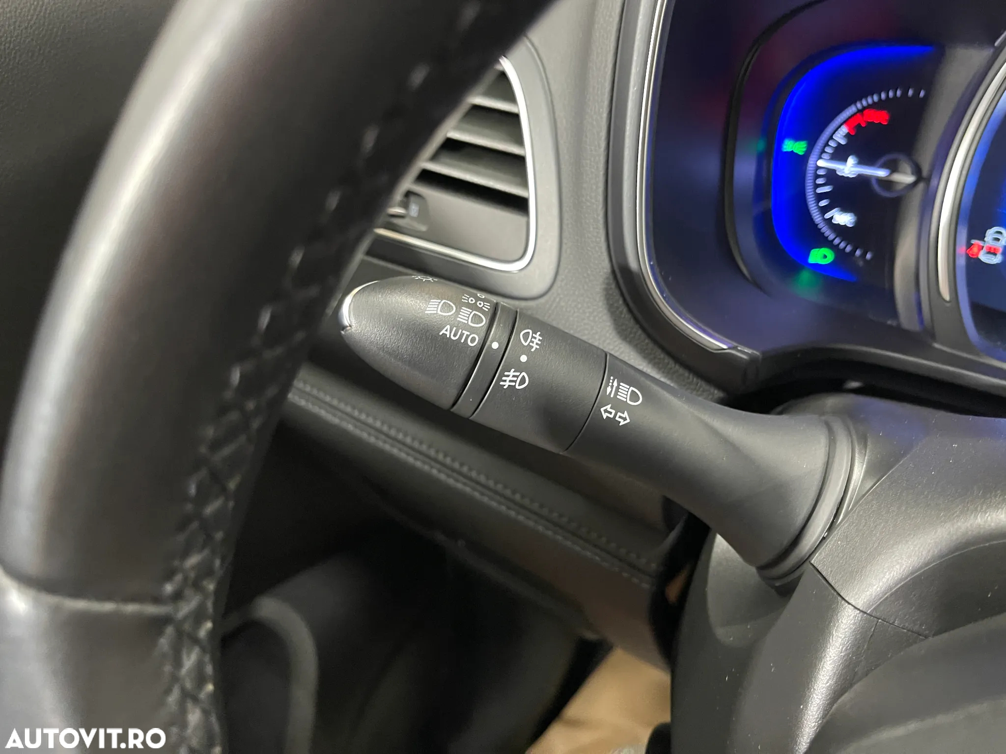 Renault Koleos BLUE dCi X-Tronic 4WD Intens - 25