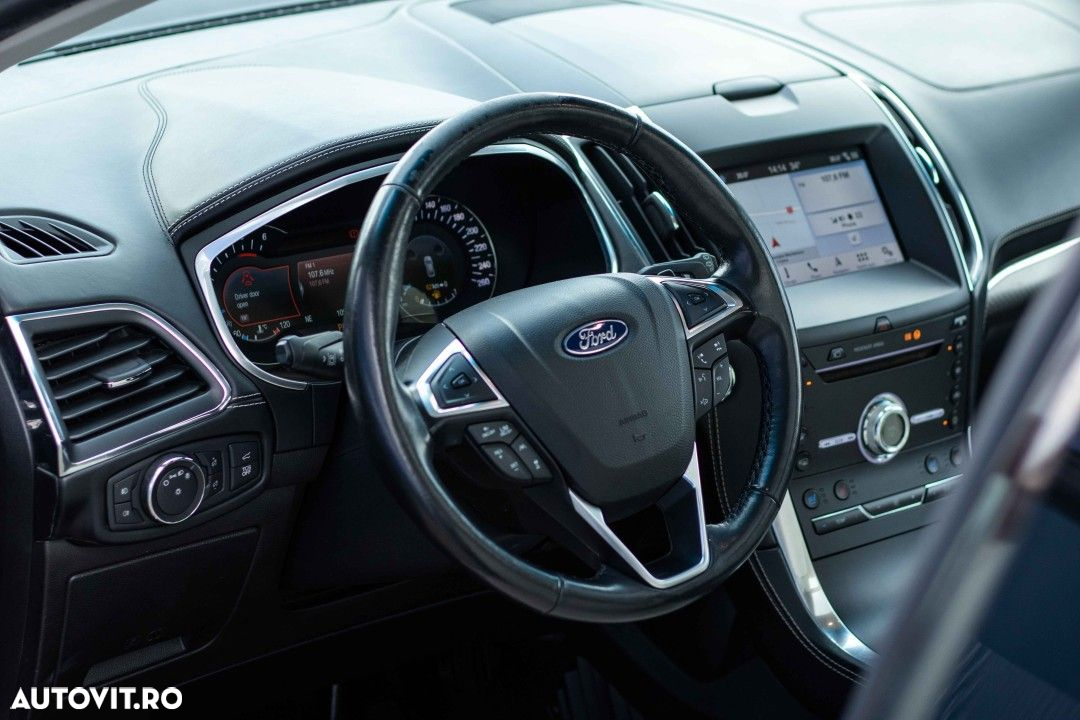 Ford Edge - 16