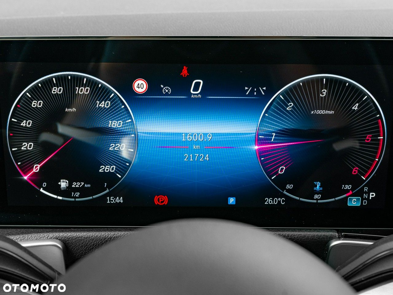 Mercedes-Benz GLB 200 d 4-Matic AMG Line 8G-DCT - 16