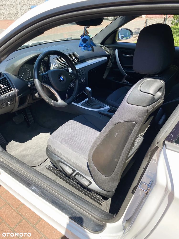 BMW Seria 1 118i - 10