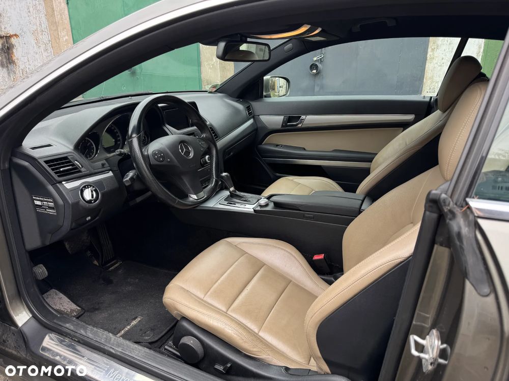 Mercedes-Benz Klasa E 350 CDI DPF BlueEFFICIENCY 7G-TRONIC Elegance - 9