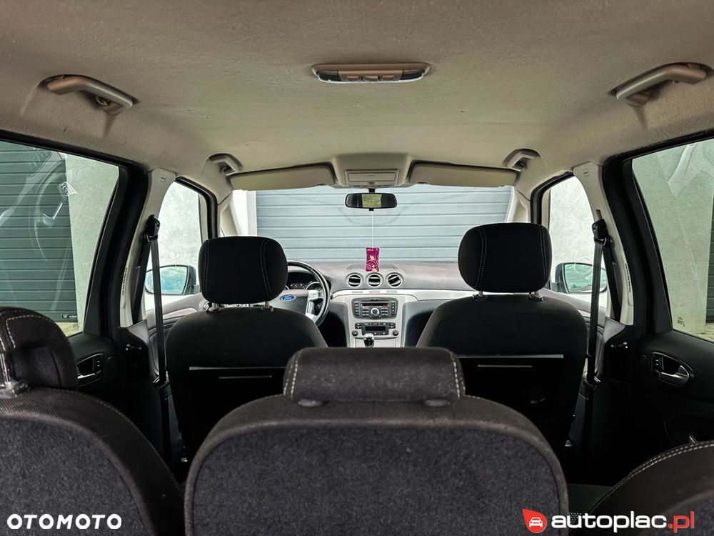 Ford Galaxy - 19