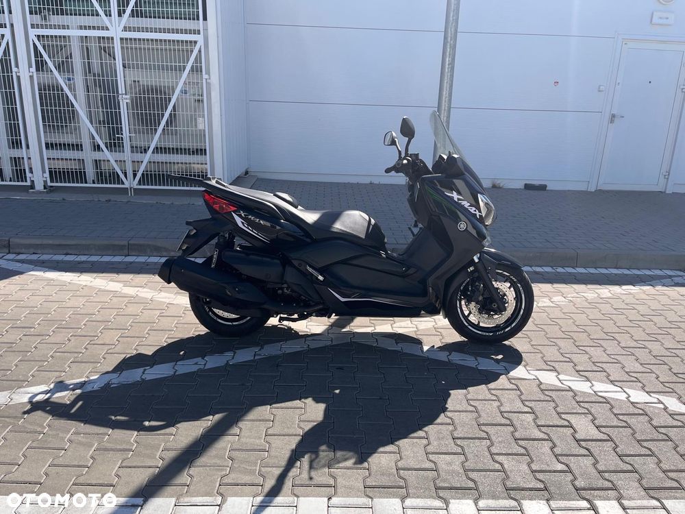 Yamaha X-max - 3