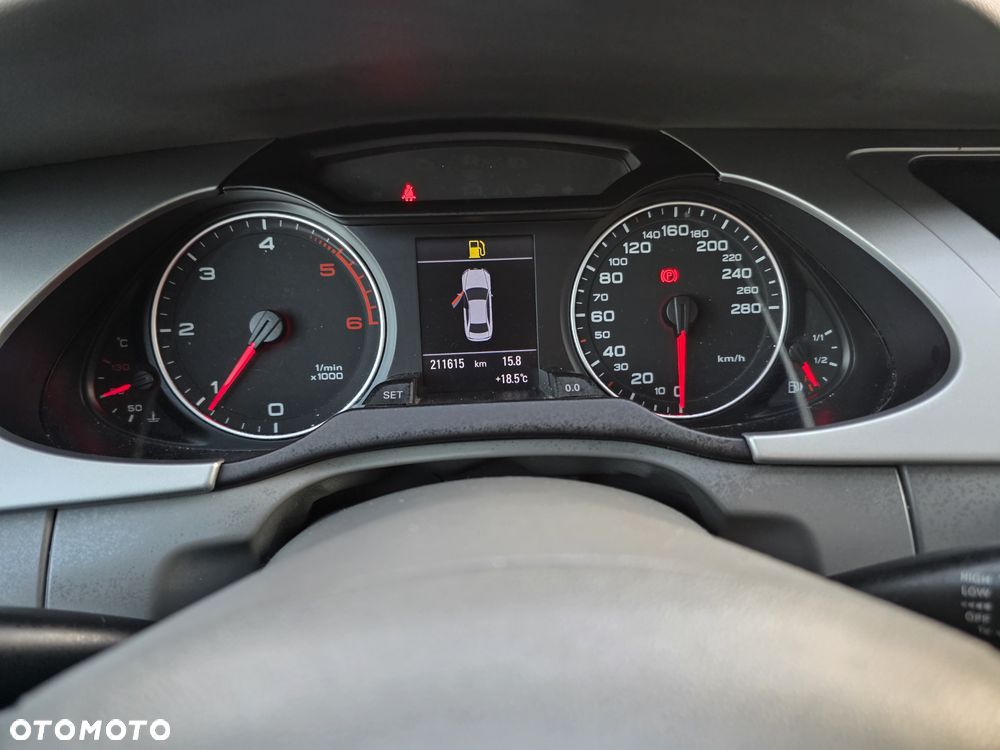 Audi A4 Limousine - 19