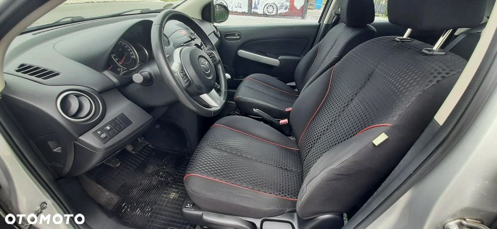 Mazda 2 - 29