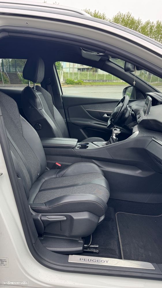 Peugeot 3008 1.2 PureTech GT Line - 5