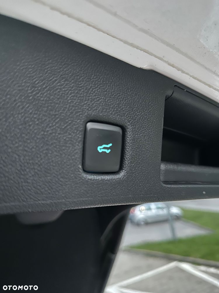 Ford Kuga 2.5 Duratec FHEV VIGNALE - 22