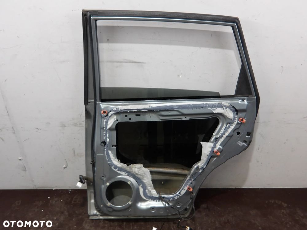 HYUNDAI TUCSON I 04-10 2.0 CRDI 4X4 DRZWI PRAWE TYLNE - 5