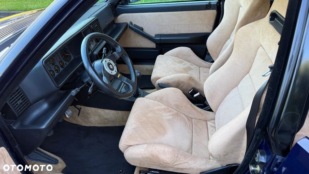 Lancia Delta 2000 HF Integrale Sedici - 16