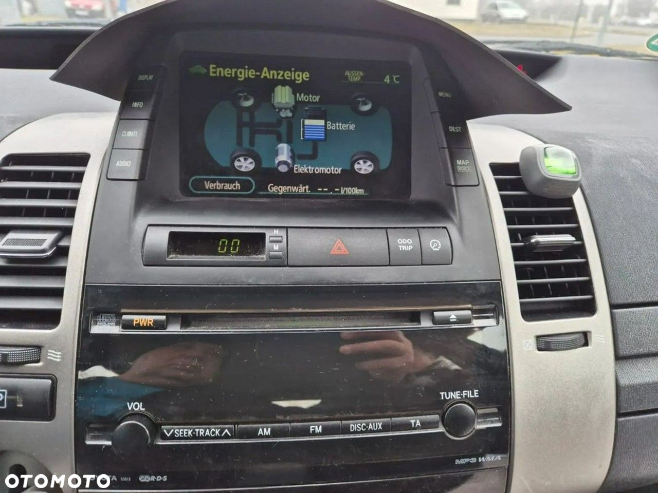 Toyota Prius - 8