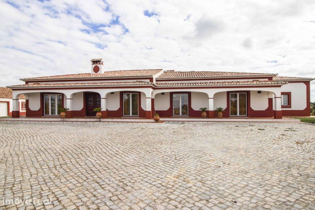 Moradia T4 em Achete - Grande imagem: 2/21