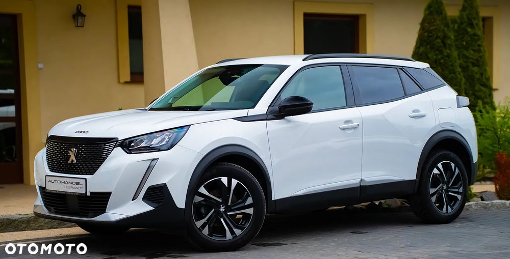 Peugeot 2008 1.2 PureTech Allure Pack S&S - 11