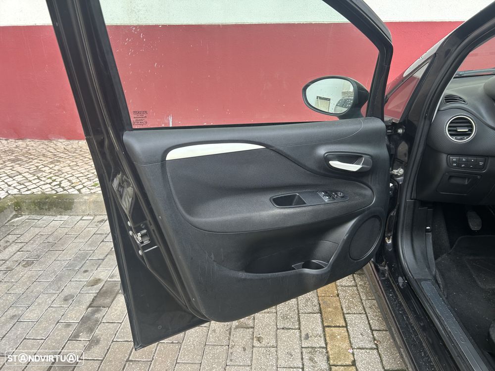 Fiat Punto Evo 1.3 M-Jet My Life Tom Tom 90g - 12