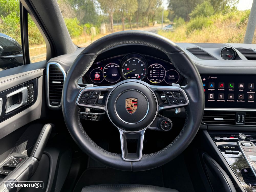 Porsche Cayenne E-Hybrid Tiptronic S Platinum Edition - 26
