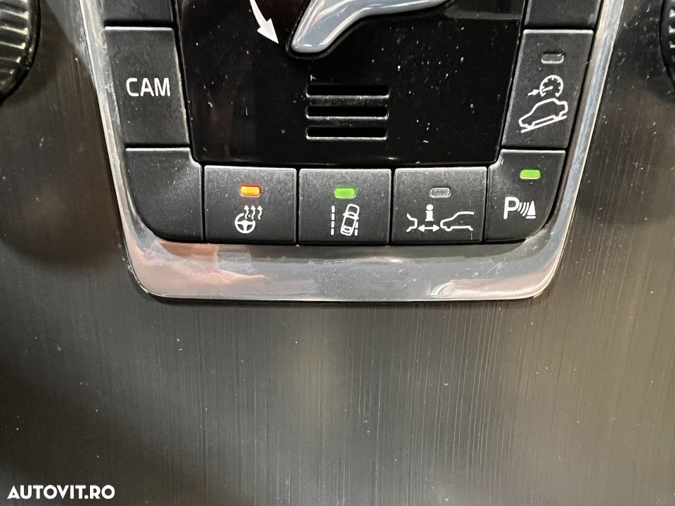 Volvo XC 60 - 20