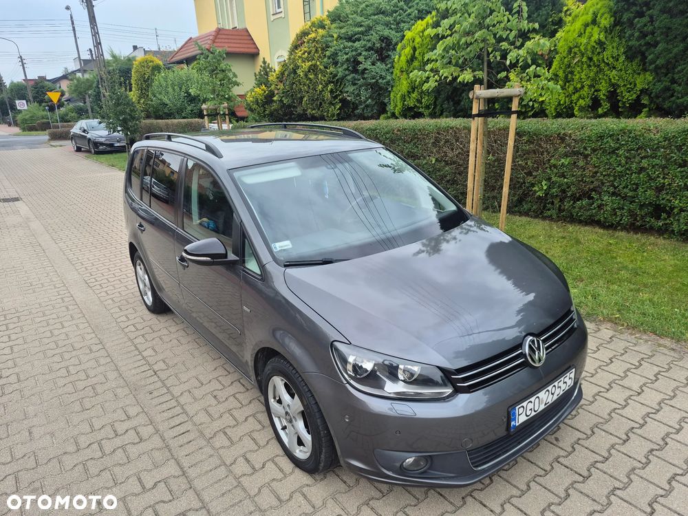 Volkswagen Touran 2.0 TDI DPF MATCH - 5