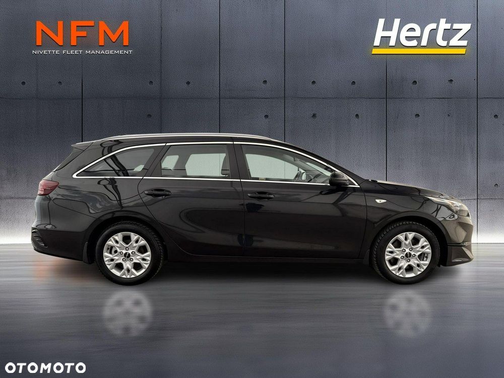 Kia Ceed - 8
