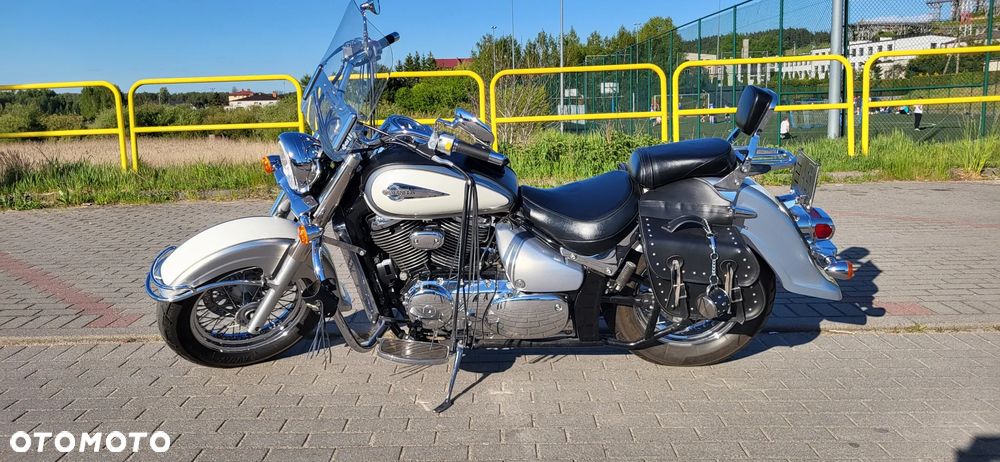 Suzuki VL 800 Volusia - 13