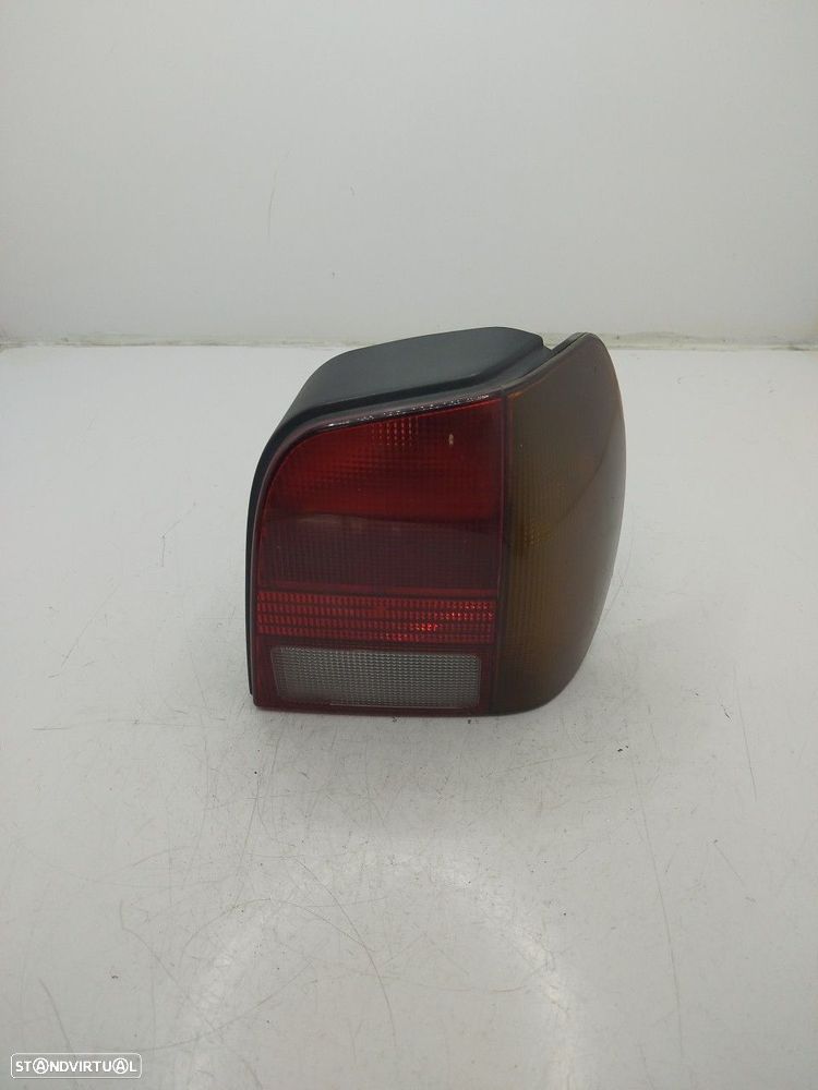 Farolim Stop Dto Volkswagen Polo (6N) - 2