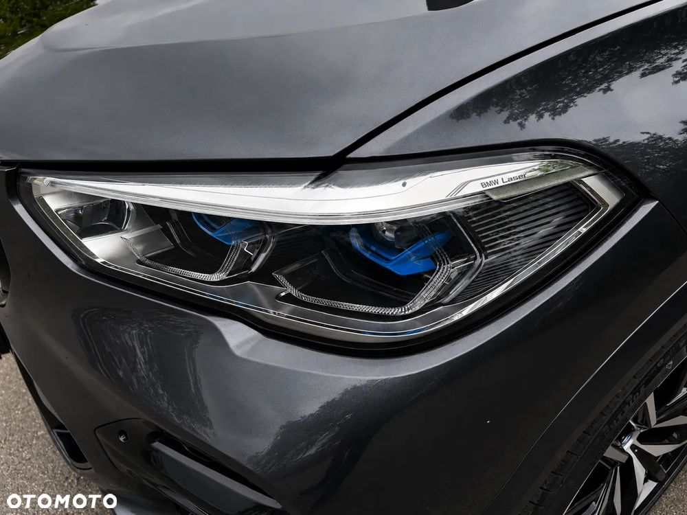 BMW X5 xDrive45e - 16