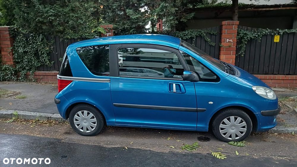 Peugeot 1007 1.4 Trendy - 4