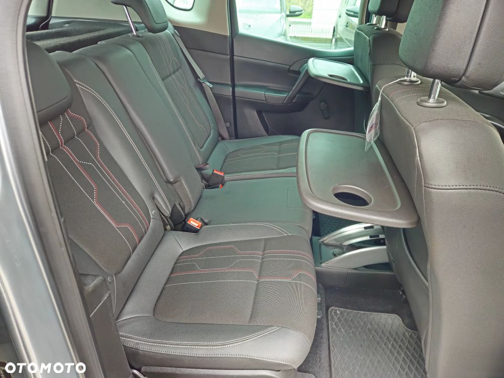 Opel Meriva ver-1-4-design-edition - 22