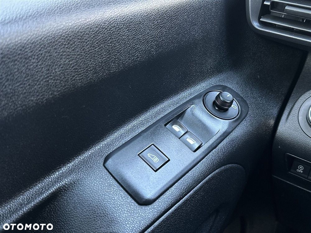 Opel Combo 1.2T 110KM Enjoy Cargo - 20