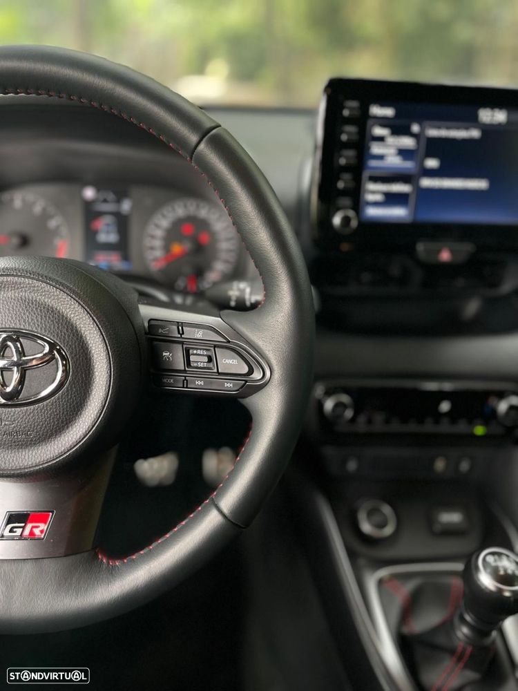 Toyota GR Yaris c/ High-Performance-Pack - 24