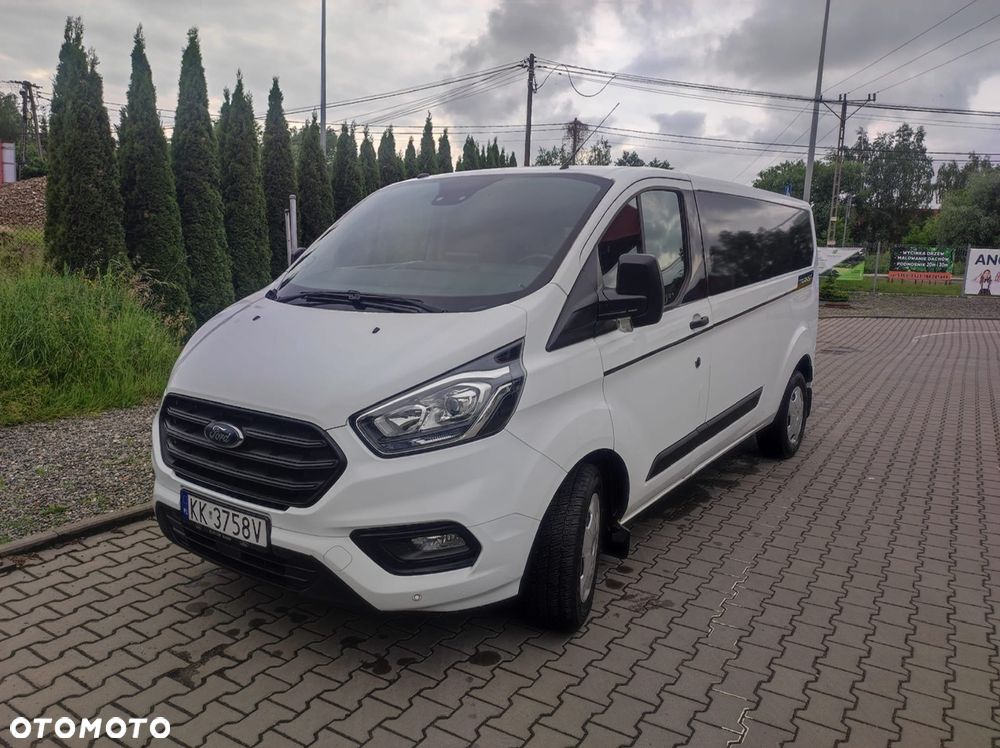 Ford CUSTON - 1