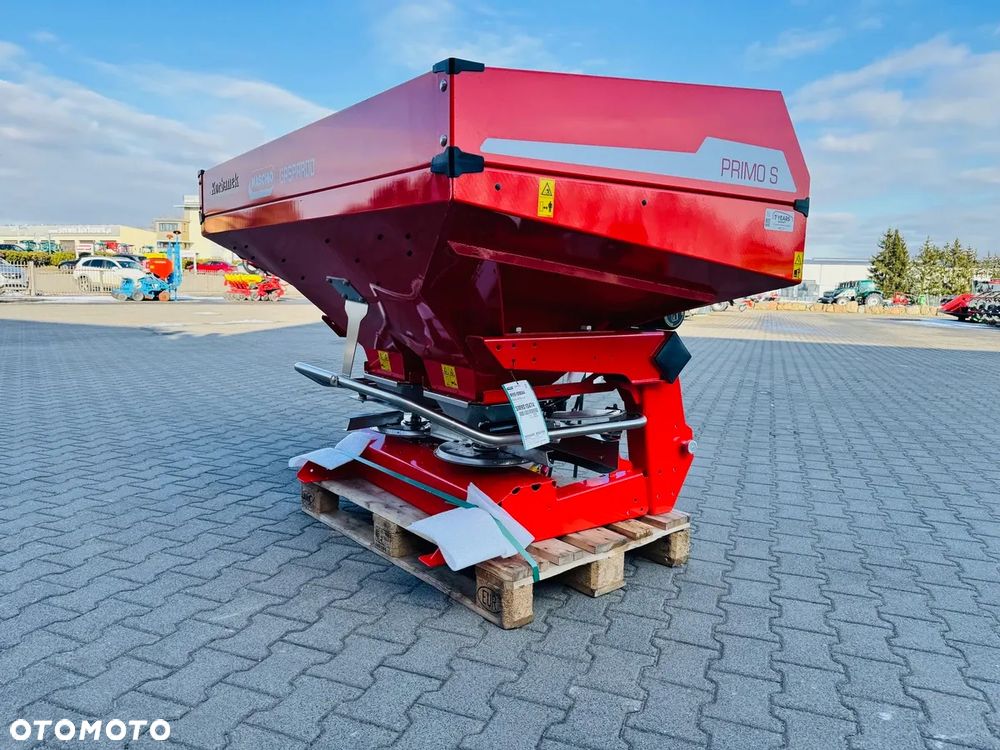 Maschio Gaspardo Precyzyjny, zawieszany rozsiewacz nawozów PRIMO SM 209 dostępny od ręki - 3