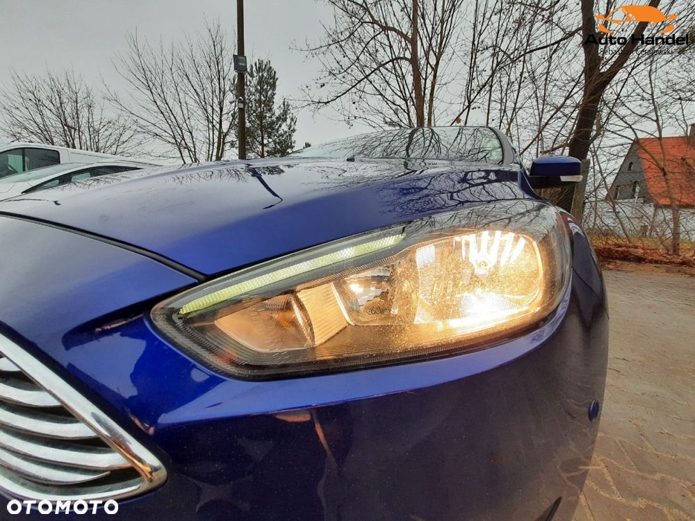 Ford Focus 1.5 EcoBlue Start-Stopp-System TITANIUM - 39