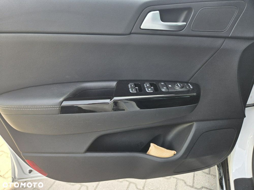 Kia Sportage 1.6 T-GDI L Business Line 2WD DCT - 15
