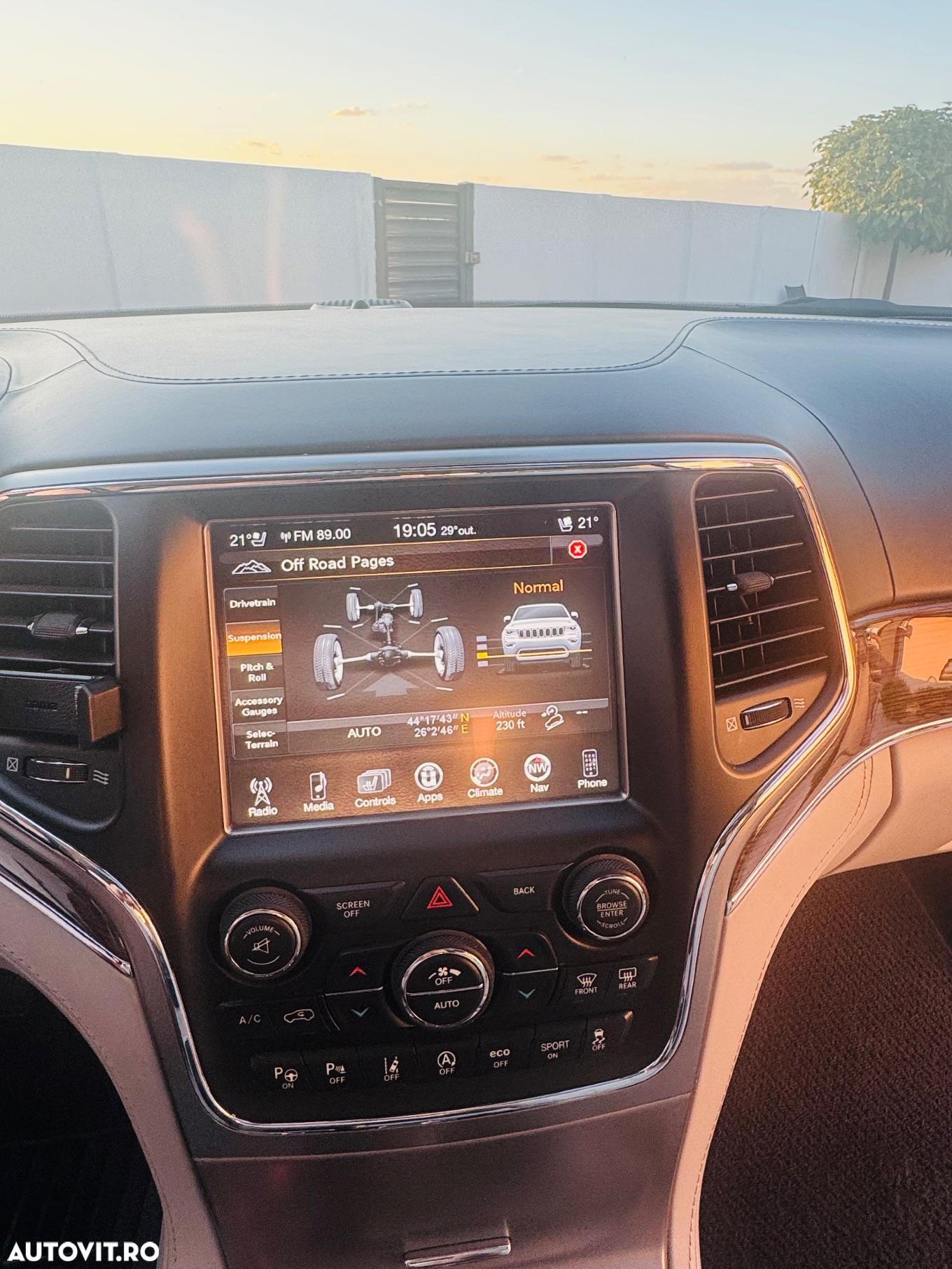 Jeep Grand Cherokee 3.0 TD AT Summit - 26