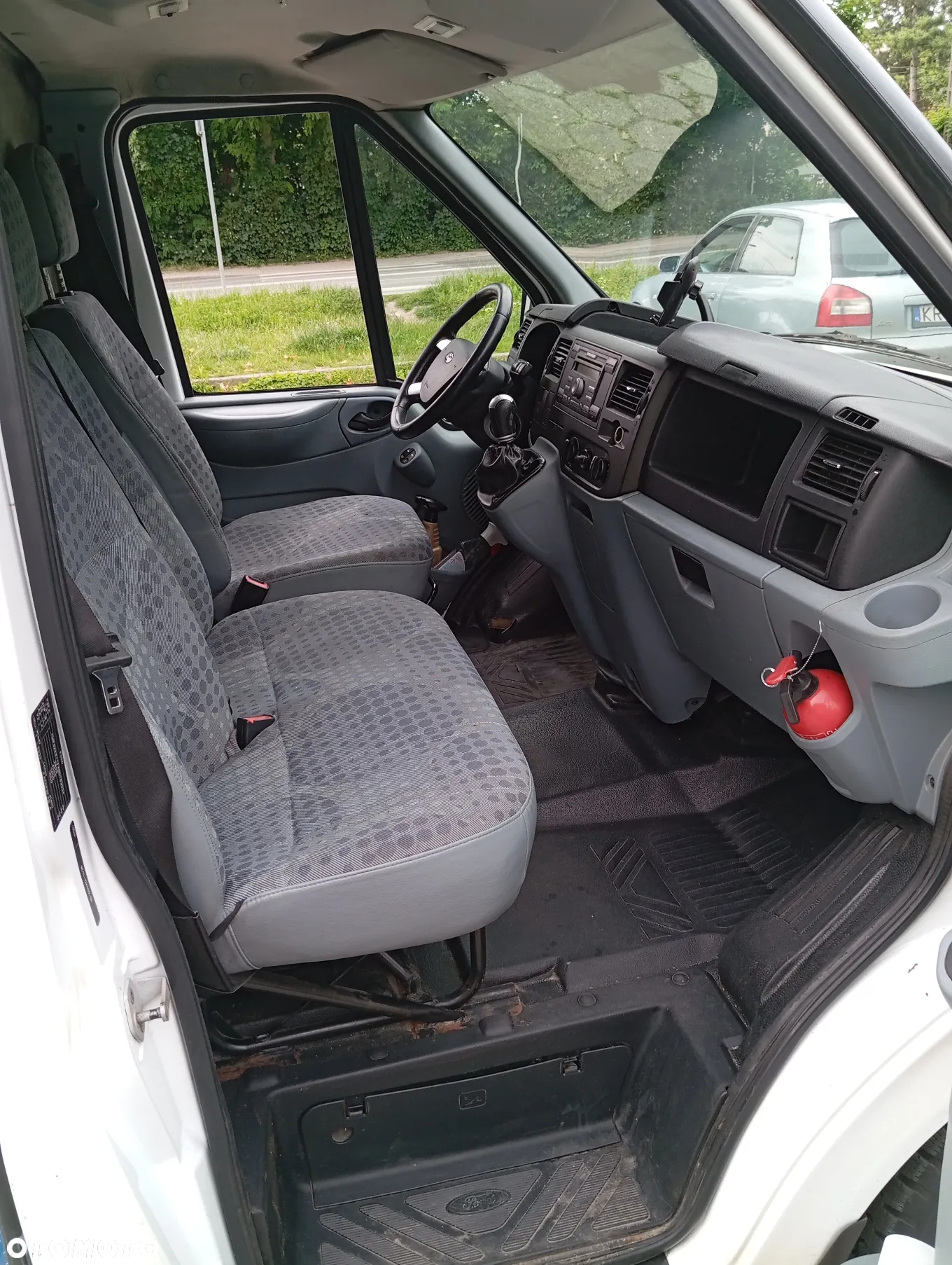 Ford Transit - 18