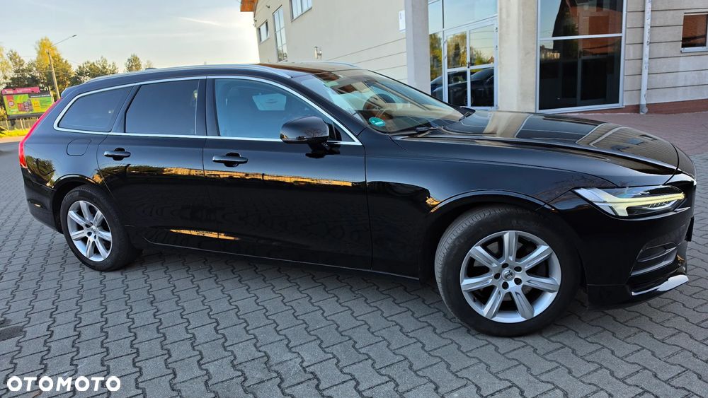Volvo V90 D4 Geartronic Momentum - 33