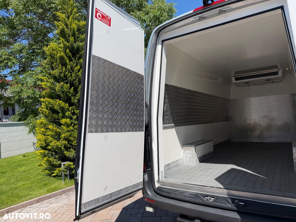 Mercedes-Benz Sprinter 317 CDI 170CP L3H2 RWD 9AT+ - 34