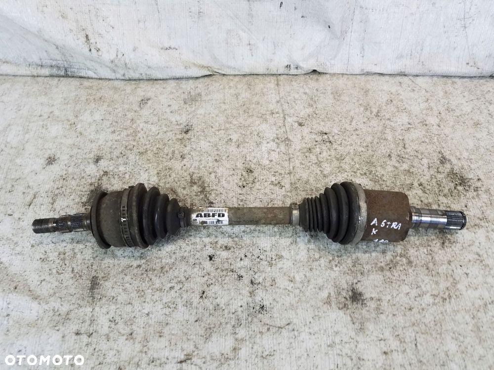 półoś lewa krótka opel astra v k 1.6 cdti 13453206 - 1