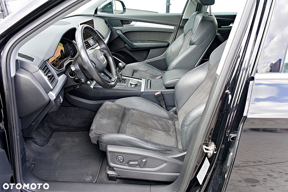 Audi Q5 2.0 TDI Design - 12