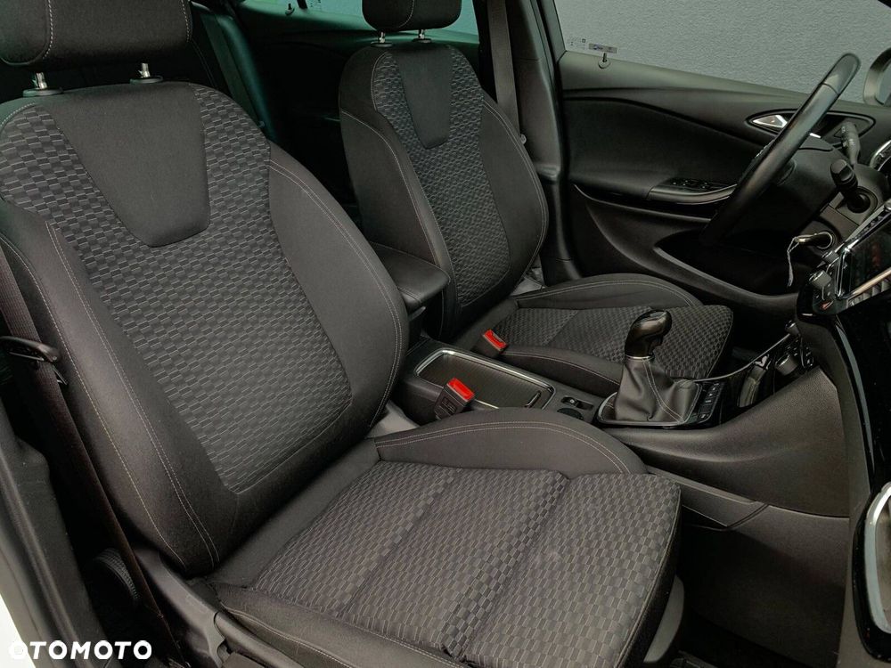 Opel Astra 1.4 T Elite - 19