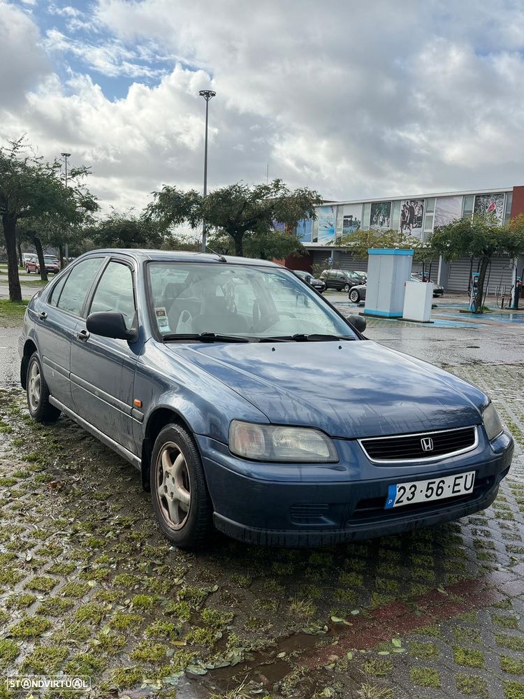 Honda Civic 1.4i - 1