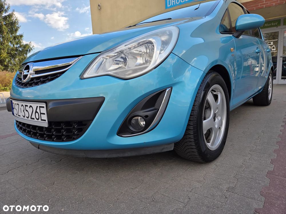 Opel Corsa 1.4 16V Satellite - 4
