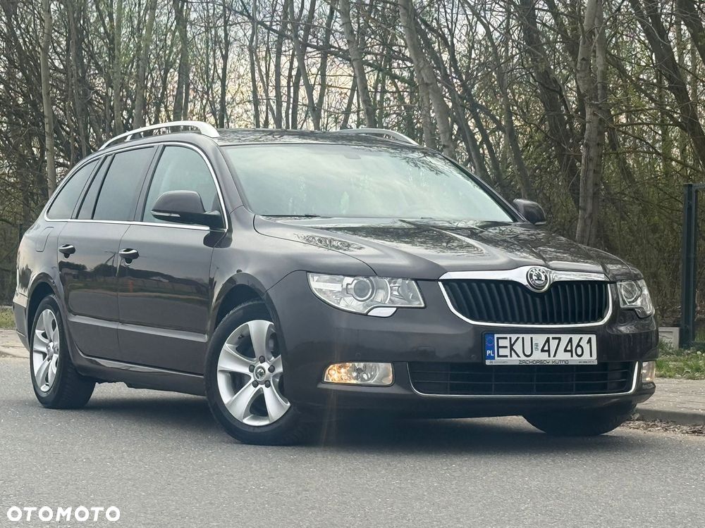 Skoda Superb 1.6 TDI GreenLine - 14