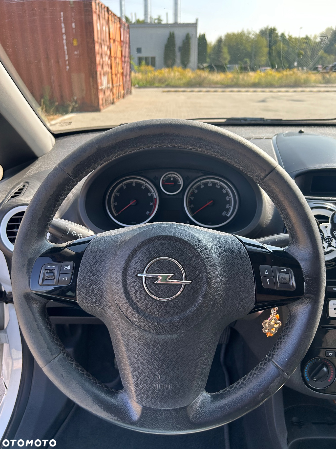 Opel Corsa - 16