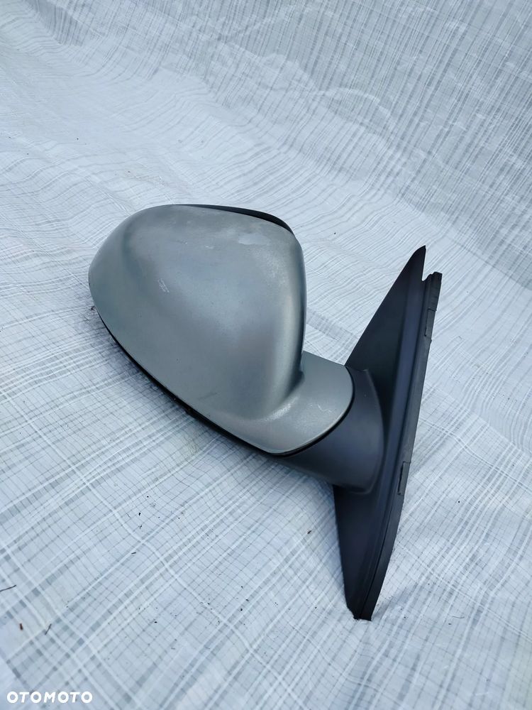 LUSTERKO PRAWE SREBRNE Z179 EU OPEL INSIGNIA A 7 PIN - 4