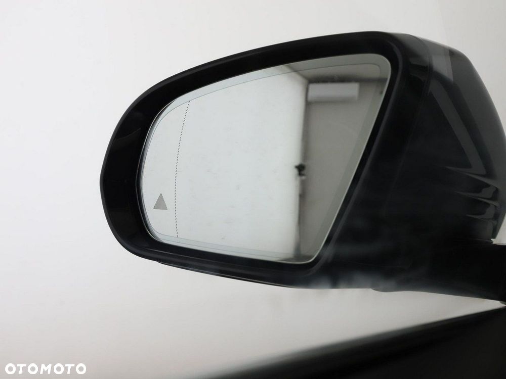 Mercedes-Benz Klasa E 250 9G-TRONIC Avantgarde - 38